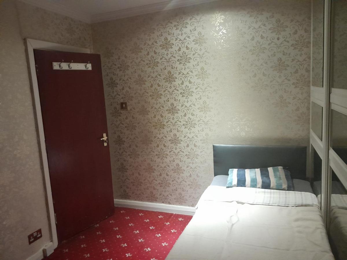 Lovely 1-Bed Studio In London Lejlighed Eksteriør billede