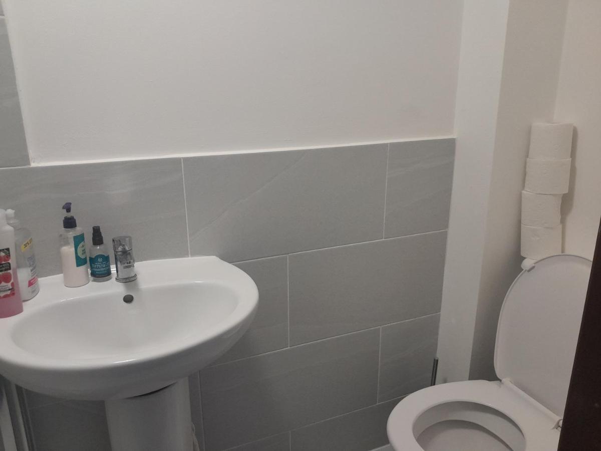 Lovely 1-Bed Studio In London Lejlighed Eksteriør billede