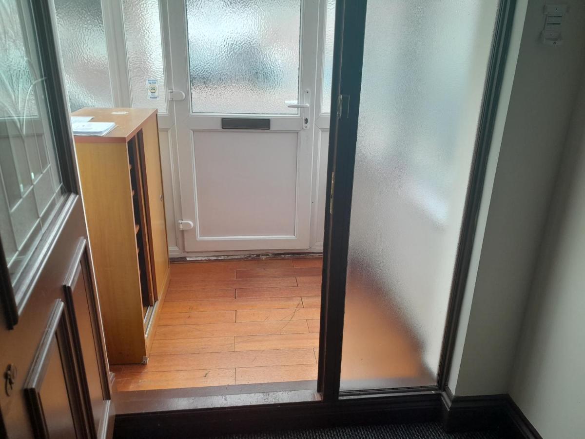 Lovely 1-Bed Studio In London Lejlighed Eksteriør billede
