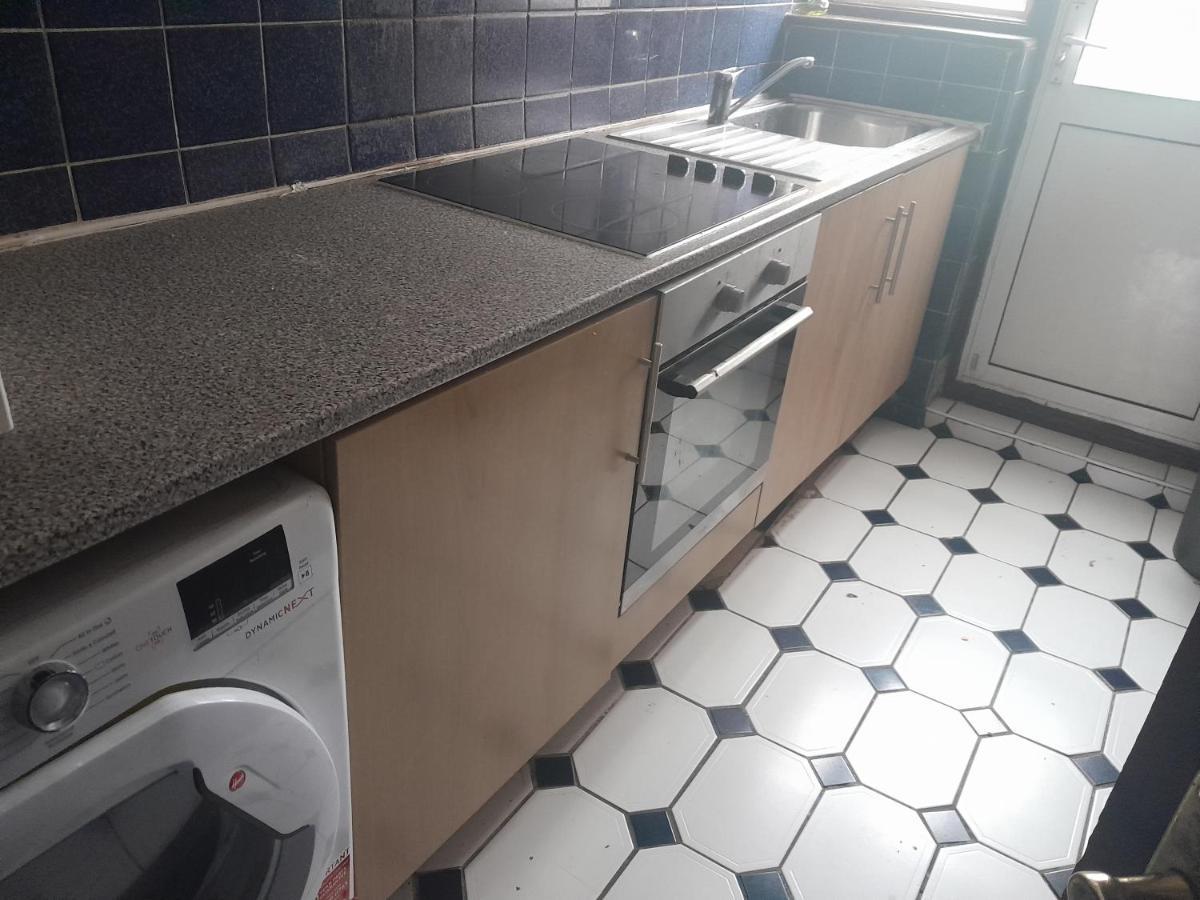 Lovely 1-Bed Studio In London Lejlighed Eksteriør billede